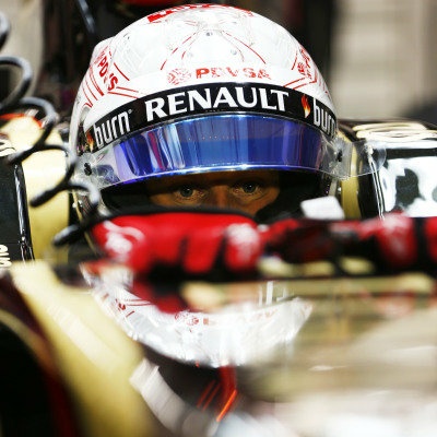 2014 - Corridas noturnas Usado no Bahrein e em Singapura, durante as sessões de noite.