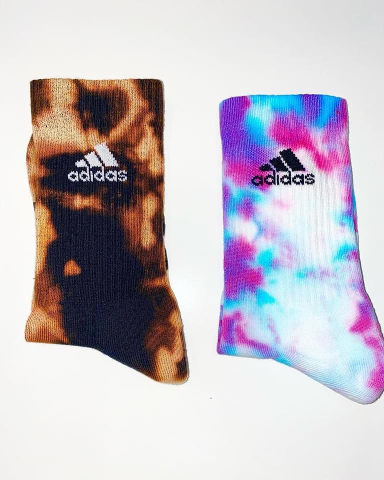 MrDyeUK's tweet photo. Meet our new Adidas pack. “Mid-blast” available now with free shipping to any UK address. Use code FREESHIP 🔥🔥
•
•
•
#adidas #socks #design #new #free #shipping #tiedye #unisex #clothing #sneakers #bright #fresh #colorway #mrdye https://t.co/KDP4SWvbZ2