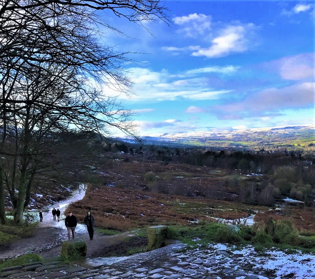 IreneSandraD's tweet photo. @EyUpYorks @ThisisIlkley @ilkley_more A lovely walk up to #WhiteWells today -#superbviews. https://t.co/VkLV2nqNpP