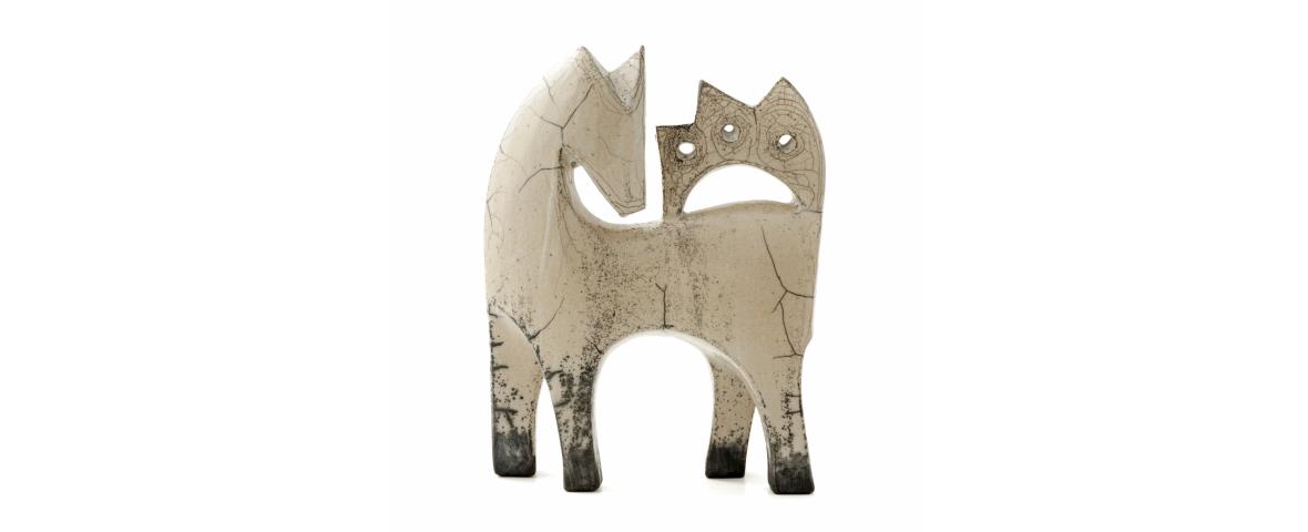 happystassy's tweet photo. @MicLedda Lui è bravissimo, uno dei miei preferiti! Bellissimi anche i cavallini in raku https://t.co/5o1sShBDBr