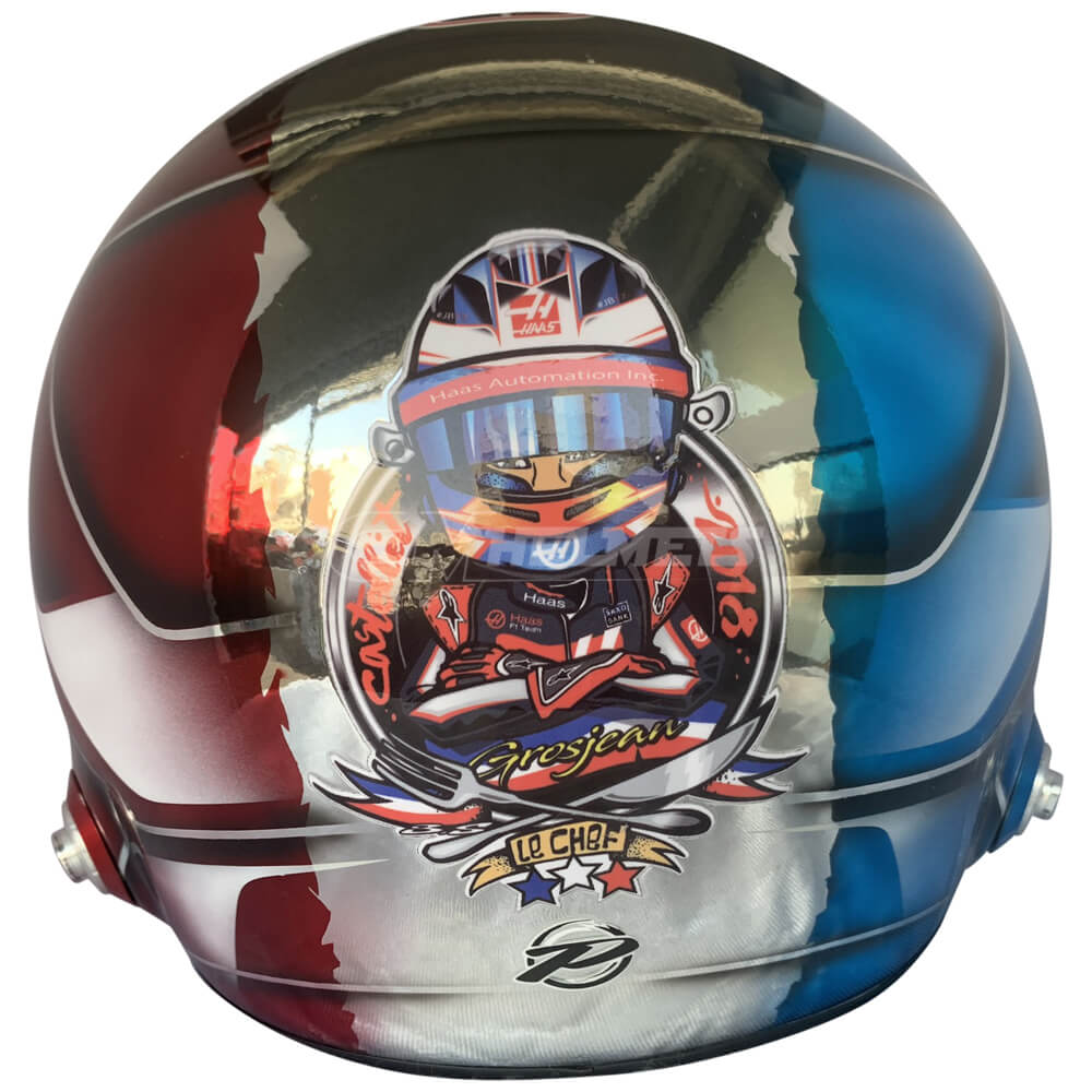2018 - França Amo esse capacete, de um lado azul, de outro vermelho, no meio branco. A traseira também é linda e vem com o apelido dele: "Le chef".