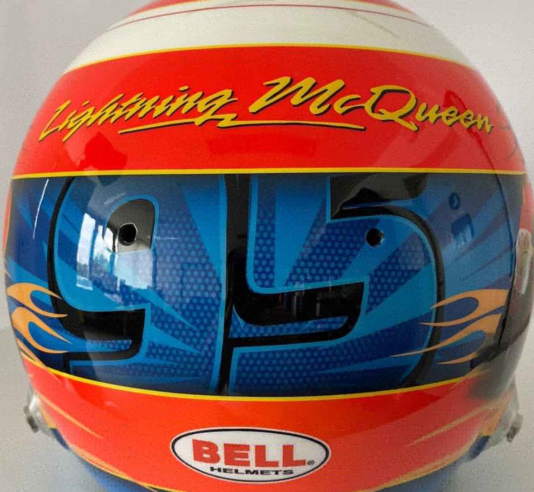 2019 - EUA  / Brasil "Eu sou a velocidade."Um capacete em homenagem ao nosso Relâmpago McQueen. Ele gostou tanto, que postou um story perguntando se queriam que ele usasse no Brasil. Preciso dizer o resultado?