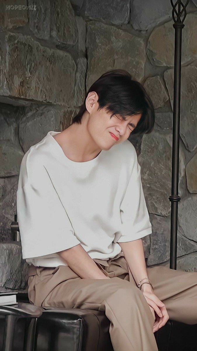 h_kkkosk_jsb's tweet photo. #BTSV
#HappyTaehyungDay #BTSHappy
็ด ๆตใชใ่ช็ๆฅใซใใฆใญ๐ต
ใใคใพใงใๅคใใใใขใใๆใใฆใใใฆใใใใจใ๐โจ๐ https://t.co/Eh0vK09u6Y