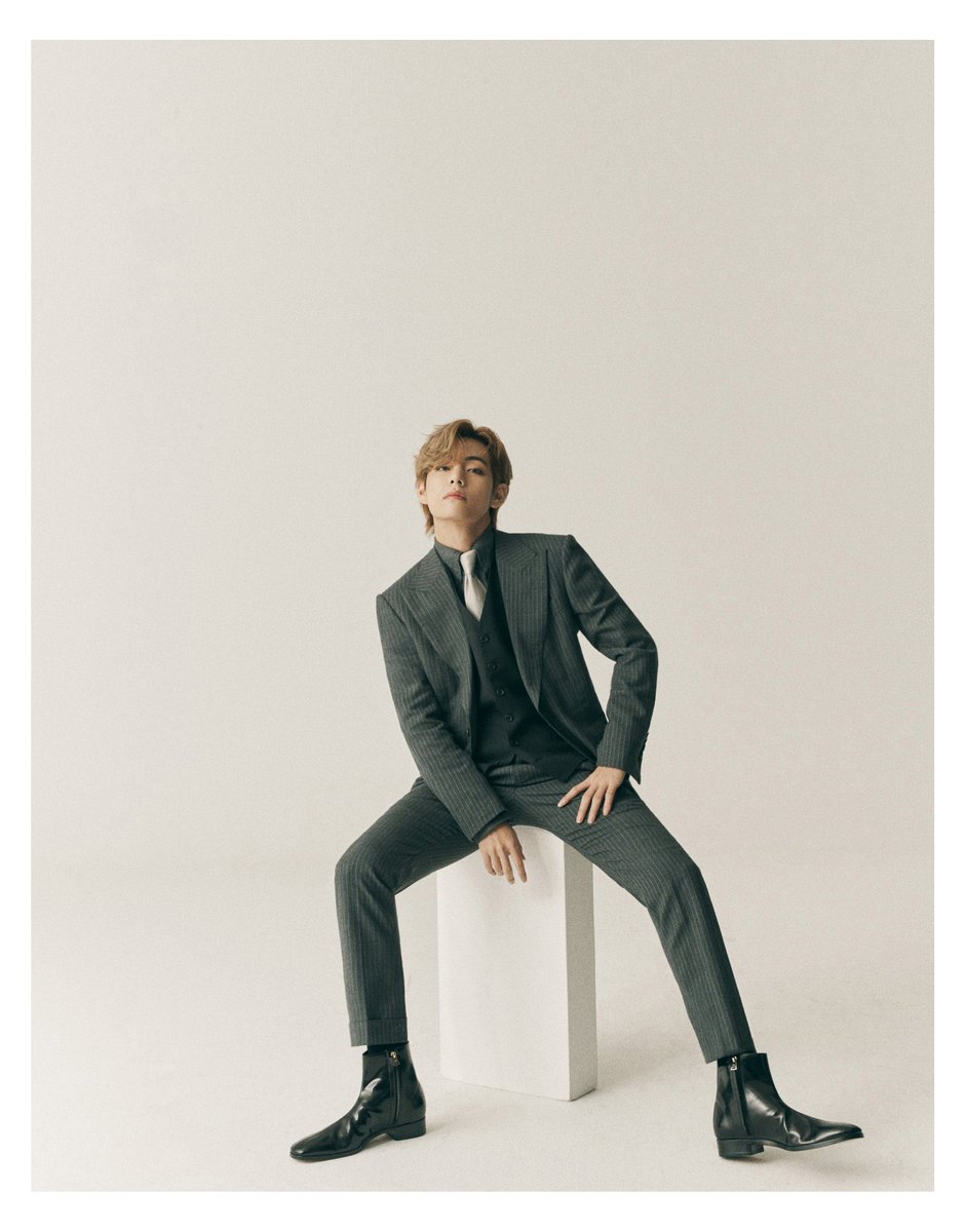 แทฮยองไม่ได้เกิดมาหล่อแต่คำว่าหล่อต่างหากที่เกิดมาเพื่อแทฮยอง