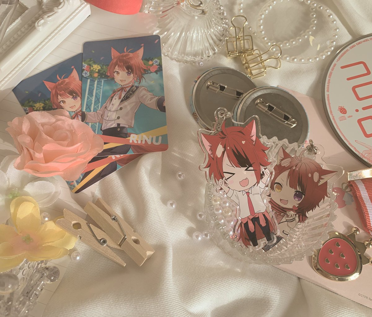 雰囲気好きになってください🤍🤍 #すとぷり #すとぷりグッズ #莉犬くん