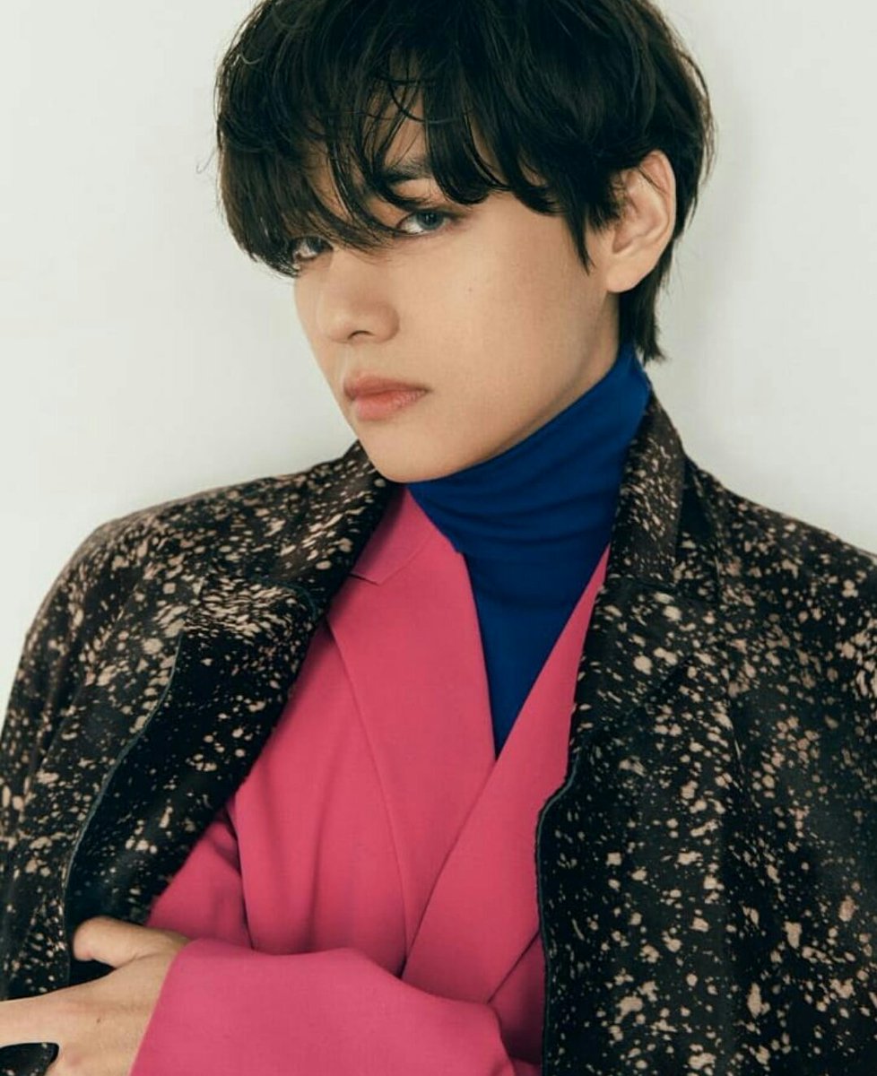 _Shreyadsh's tweet photo. Happy Birthday to the most loveliest and cutest guy in the world!!!! Love you Taehyung!!!💜💜 #HappyTaehyungDay 
#SnowFlowerTaehyung 
#HappyBirthdayTaehyung 
#WinterPrinceTaehyung 
#OurSweetTaehyung 
#BornHistoryMakerV https://t.co/OylpS57oew
