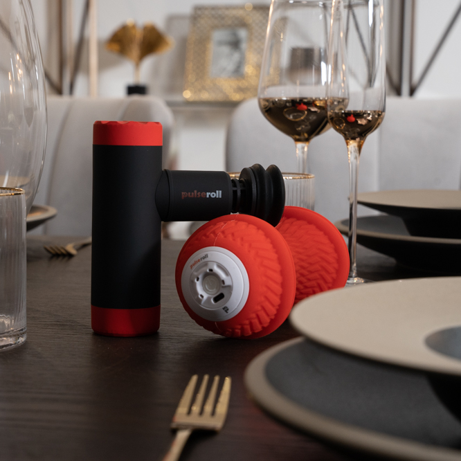 pulserolluk's tweet photo. There were no crackers at our Christmas table this year, just lots of Pulseroll goodiesย โฅ๏ธ ย
โ
โ#Pulseroll #minimassagegun #thingsthatoursmallthan #massageonthego #recoveryonthego #recoverbetter #relieffrompain #getwellonthego https://t.co/gnwHSj7iw7