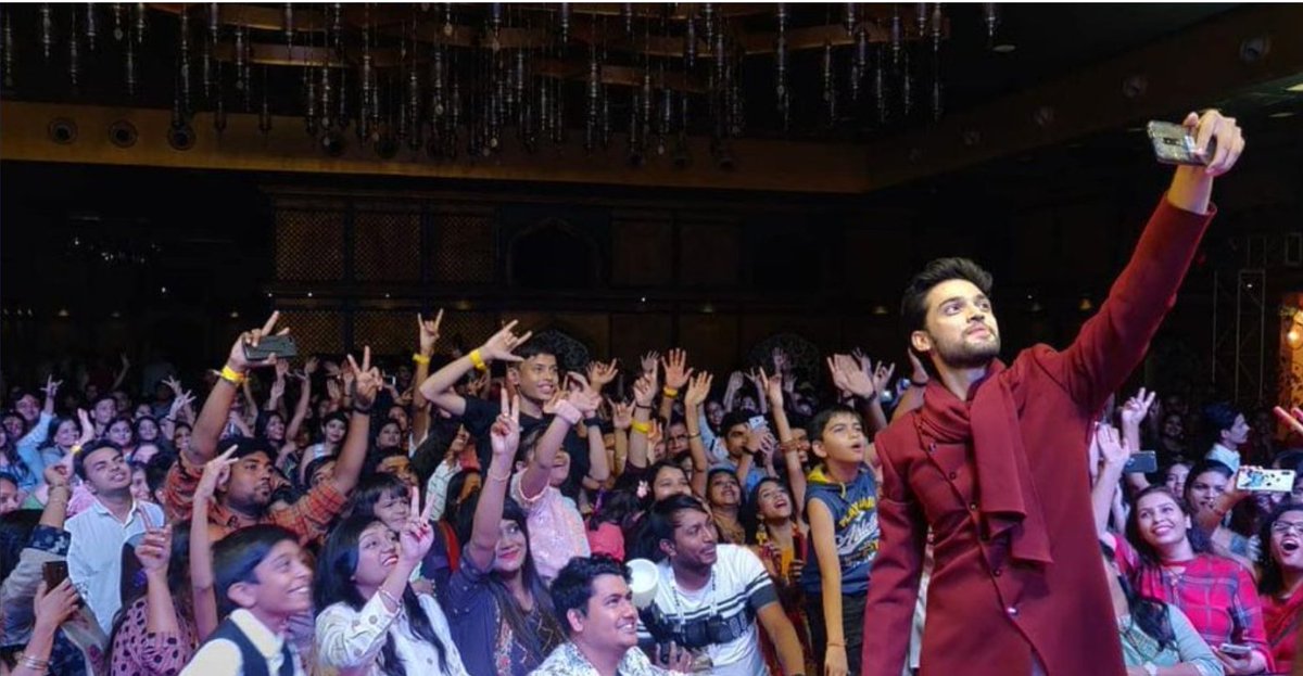  #ParthSamthaanHits1MPostsOnIG is now official!The YOUNGEST ITV ACTOR & 1 among 3!A proud testament to an incredible journey-of Parth & Parthians-of unconditional love, fervent prayers, pure gratitude-of hearts bound by smiles/tears thru turbulence & felicity! #ParthSamthaan 21/n