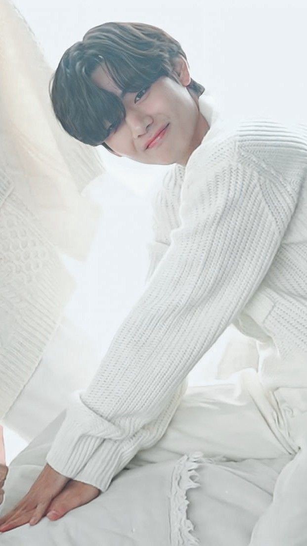 stffnie_'s tweet photo. @BTS_twt Happy Birthday Kim Taehyung!. https://t.co/FV3wpqrEDr