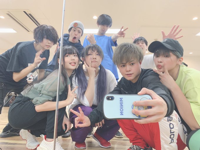 Echange Deこたつ フォーエイト Etamika429 1 Whotwi Analyse Graphique Twitter