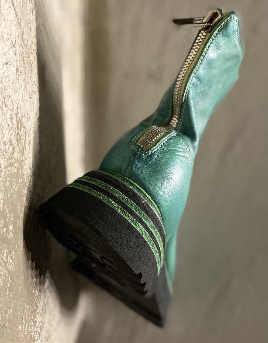 PlusZeroConcept's tweet photo. Give yourself a treat in our #sale and get the #shoes you deserve! Make the best first impression with these full grain leather ankle boots from #guidi in generous green - the colour of harmony, growth and prosperity!#boots #DesignerFashion #fashionstyle #designershoe https://t.co/vRvEvk6dPi