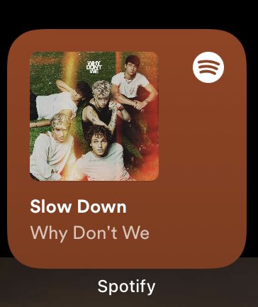 _estela2's tweet image. My phone is telling ya to go stream ❤️ #streamslowdown #streamlotusinn #streamfallin 🤍