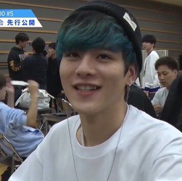 my babyyyyy I love this sunshine adore him helpmy first pick btw