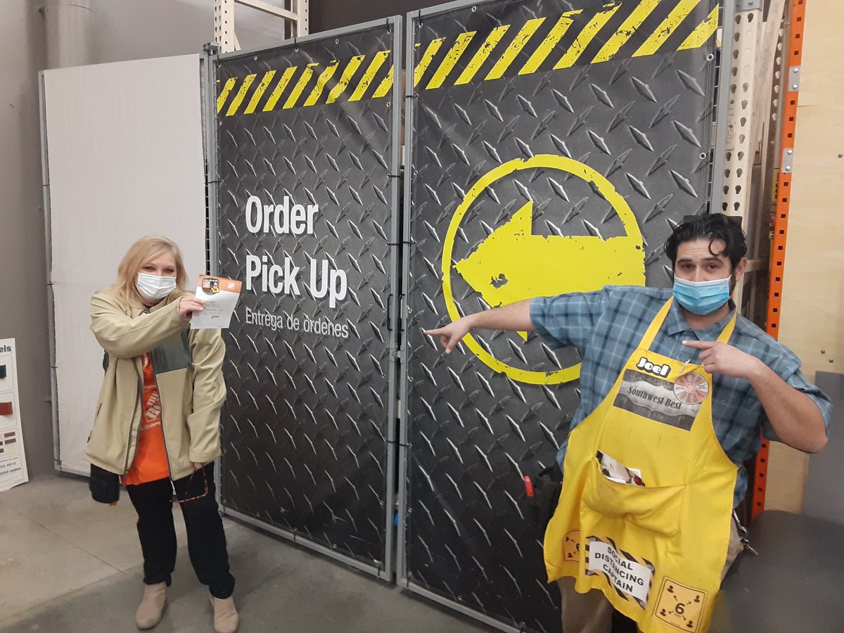 Sherry is our DS of the month. She is driving the pro business!!!