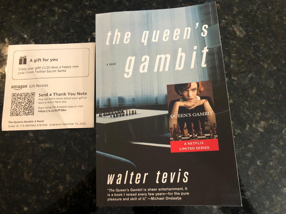 amitjoshmachine's tweet photo. Check-mated by Secret Santa! :) Thank you! Happy Holidays! @DesiSecretSanta https://t.co/8VLTT6EMBU