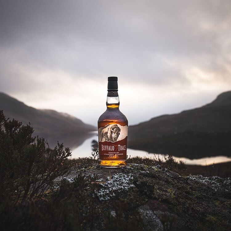 BuffaloTrace's tweet photo. Gold Medal Winner - 2020 World Whiskies Awards. #BuffaloTrace https://t.co/nrxUnc6Yg6