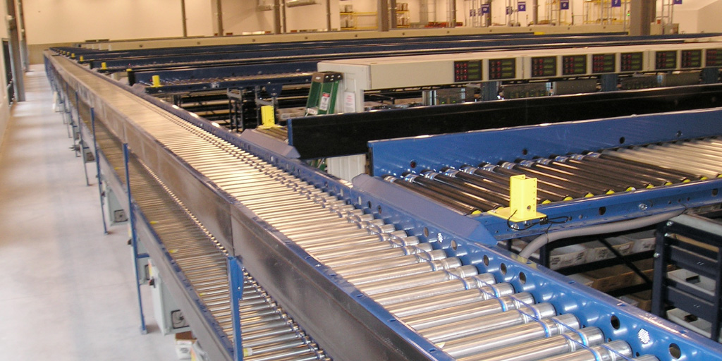 CapTechno's tweet image. We don’t mess around with #mailoperations equipment that won’t last. Our AutoViri Tray Management System is made of durable steel and gives you dependable uptime you can count on! bit.ly/3cC1RWP