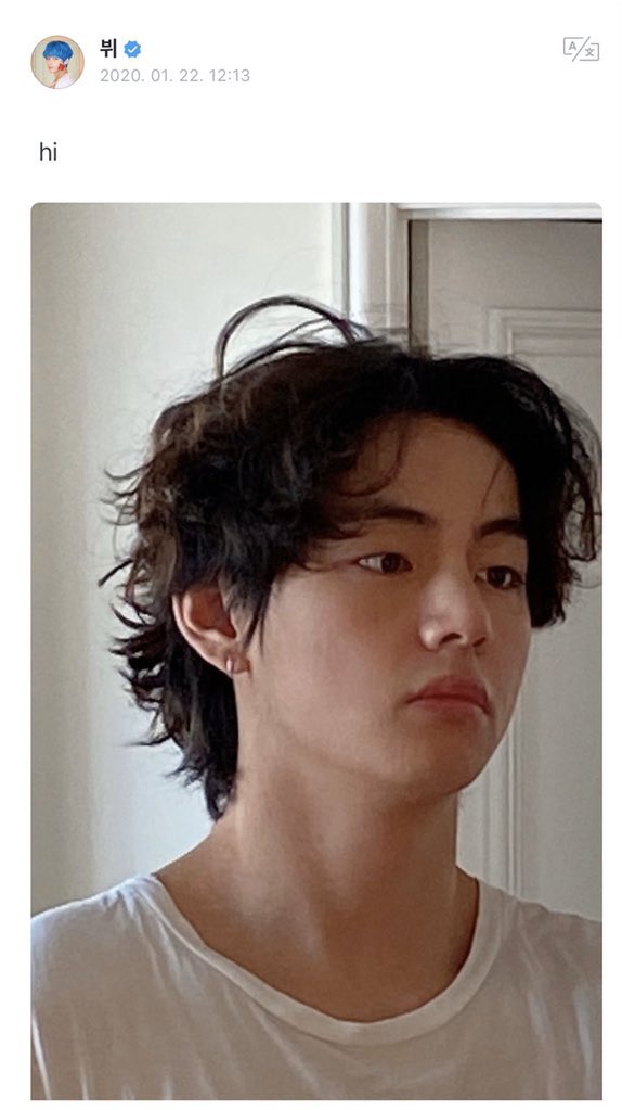 9) he is a millennial idk why these pics specifically speak to me but he’s funny on the internet and i’d like to be his friend