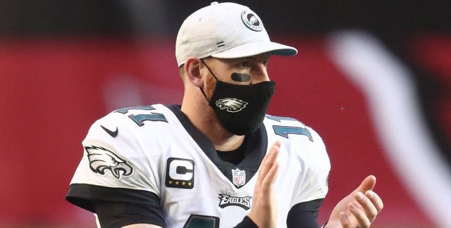 jasrifootball's tweet photo. The Eagles would be “making a mistake” not trying to convince Wentz that they can salvage their relationship, per one NFL Executive

"Bailing on a franchise quarterback after one bad year is a bad look. Even really good quarterbacks have down times." 

(H/T : @JFowlerESPN) https://t.co/apJnfkFZEZ