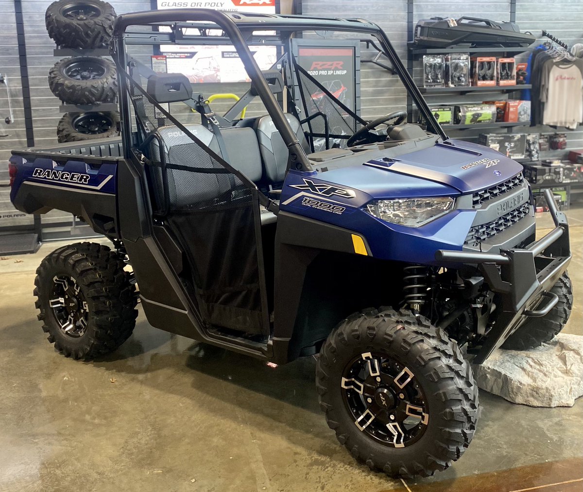 GrapevinePS's tweet image. The 2021 Polaris Ranger XP 1000 Premium is the ultimate utility side by side with next level comfort, strength and endless possibilities! Get yours today! #polaris #grapevinepowersports #ranger #texas #ranch