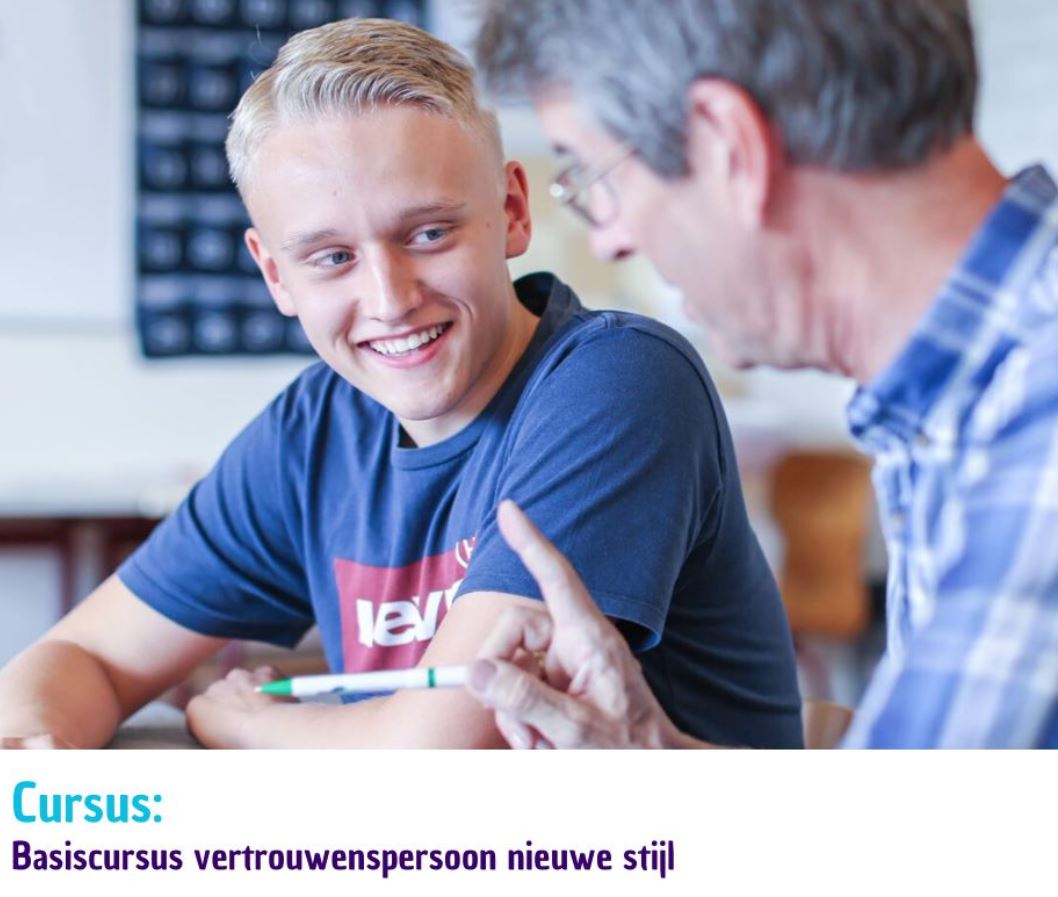 Wil je aan de slag als vertrouwenspersoon binnen het vo of mbo? Of wil je graag je kennis bijspijkeren? Dan is onze basistraining iets voor jou! 

Wegens succes is deze cursus nu al ingepland voor volgend schooljaar:
vo: bit.ly/2RSMsIr 
mbo: bit.ly/37THdRc