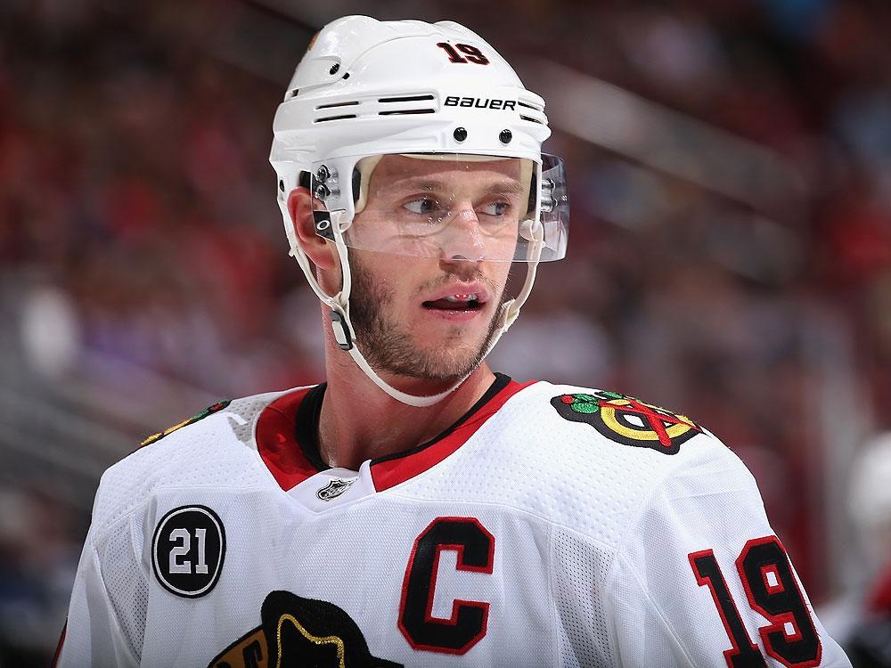 Blackhawks captain Jonathan Toews feeling 'drained and lethargic,' out indefinitely