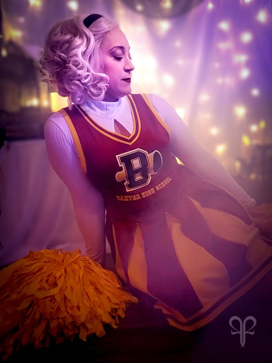 FlightyFey's tweet photo. #cosplay #CAOScosplay #cheerleadersabrina #portrait #cosplayer #baxterhigh #archiecomics #Netflix #sabrinaspellman #SabrinaNetflix #savesabrina #saveCAOS https://t.co/8axEAw2CWB