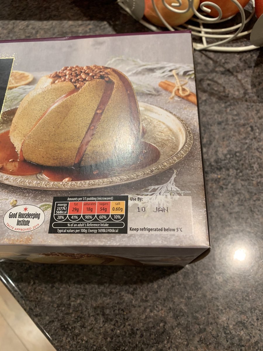 melbraddock87's tweet photo. @AldiUK disappointed got out the Sticky Toffee pudding I purchased and it had no film on the cake. All dried out and not edible. Do I need to return this to store? https://t.co/s9TSKPArew
