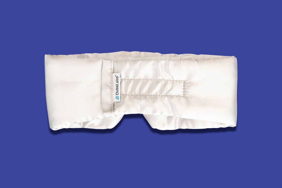 DubsLabsSleep's tweet photo. The Total Dark Sleep Mask.
IDK about you, but I'll be saying goodbye to 2020 with one of these wrapped around my eyes and my fingers crossed. 
And when I wake up, I expect 2021 to have a better attitude! 😋💙 https://t.co/9sW3cLGZV8
