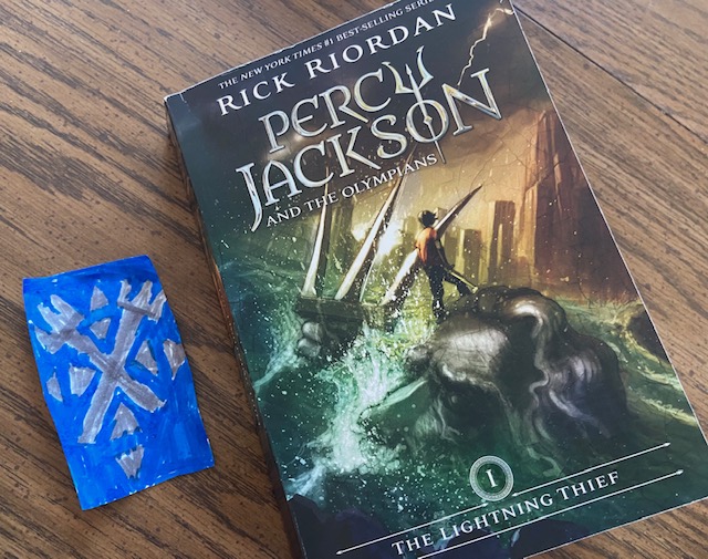 CozyExperience's tweet image. When your kid decides to draw a bookmark, inspired by the book, to go with what he is reading.

(Watching my kids get absorbed in a book never gets old).