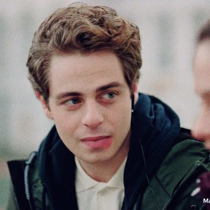 ezgitf's tweet image. ege sen yanmissin.🧡
#masumlarapartmanı | #egner