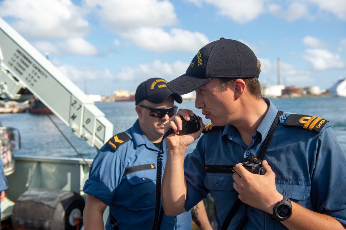 RoyalCanNavy's tweet photo. I’m 26 yrs. old and the Navy has trained me to drive a ship around the world and represent Canada🇨🇦, I think that’s pretty cool. 

Meet (Lt(N)) William Belanger-Croteau 👉https://t.co/7ogxdpOHgg

@RCN_MARLANT @CFOperations @NAVRESNAV https://t.co/OHI17oI6c0