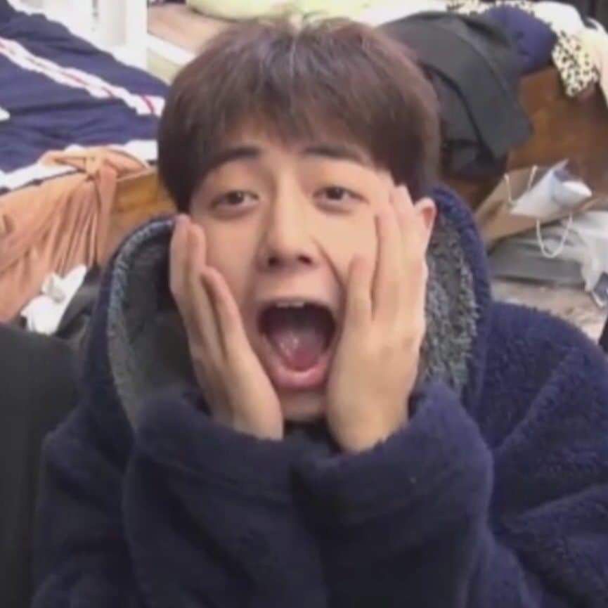 xiao zhan is literally a clown and that has been proven *several times*