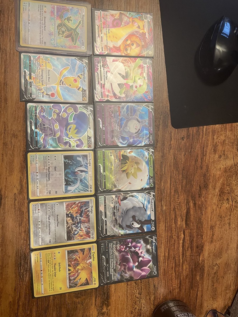 RupkeConnor's tweet photo. Vivid Voltage x10
Champions Path x4 
FIrst Pull was SOLID @IslandGrown11
#PokemonSwordShield #PokemonCards https://t.co/RK2VYyedNi