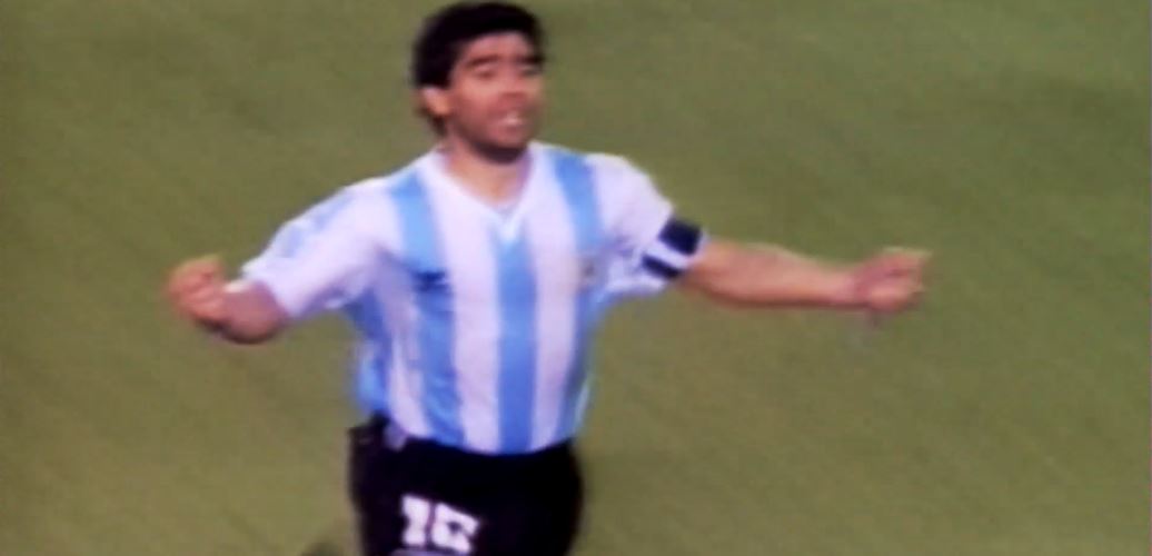 GloboReporter's tweet photo. Vimos de tudo no esporte em 2020, como o adiamento dos Jogos Olímpicos, a volta de Mike Tyson aos ringues e a morte de ídolos como Kobe Bryant e Maradona: https://t.co/77na5upePN #Retrospectiva2020 https://t.co/4LZnqmsG0G