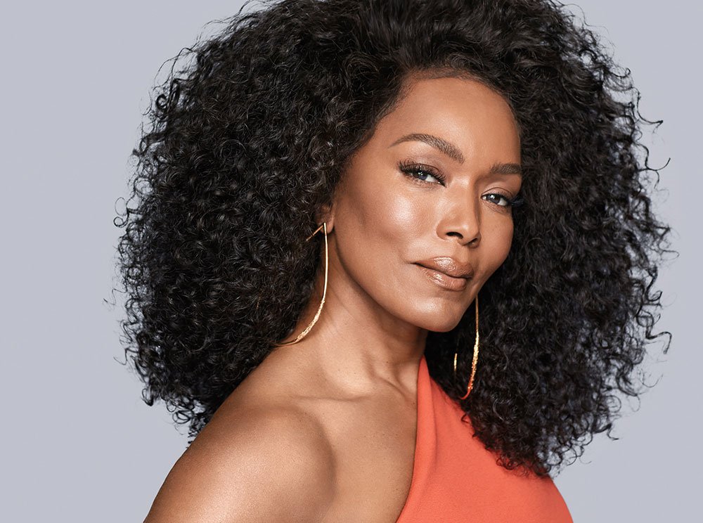 sboficial's tweet photo. TOP GATAS DO ANO

2 • Angela Bassett https://t.co/Jwb4osPnOo