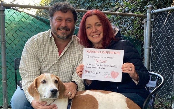 Perficient's tweet image. When @Perficient colleague @MattKislowski partnered with @humanecharlotte to find a fur-ever home for dog 50 Scent, they had no idea the chain reaction of kindness they would start. Don&apos;t miss this story of holiday joy! buff.ly/38M9atu #charlotte #clt #PRFTDifference