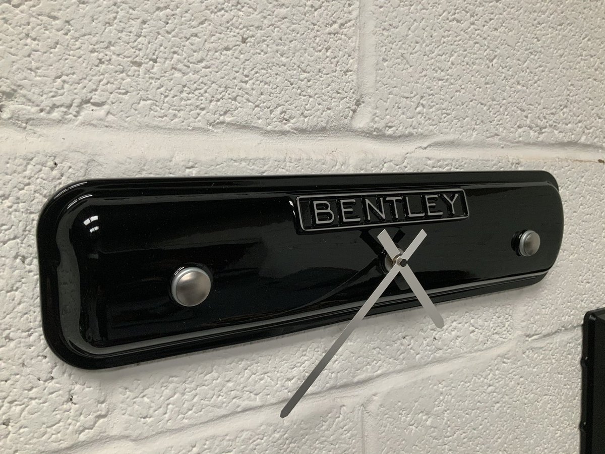 CaveStuff's tweet image. #Bentley rocker cover clock
#supportlocalbusiness #classiccars #interiordesign