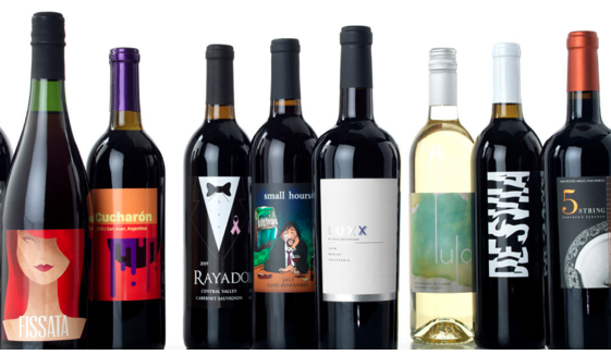 WineTellars's tweet photo. As the temperature drops, it's time to stock up on winter essentials to keep you warm all season long. 

#wineguide #winewithfriends #wineparings

click on this link: https://t.co/v1RX4QjQt0 
 to order your wine today!

Enjoy free shipping on 6+ bottle shipments! https://t.co/lIoWYtvZmL