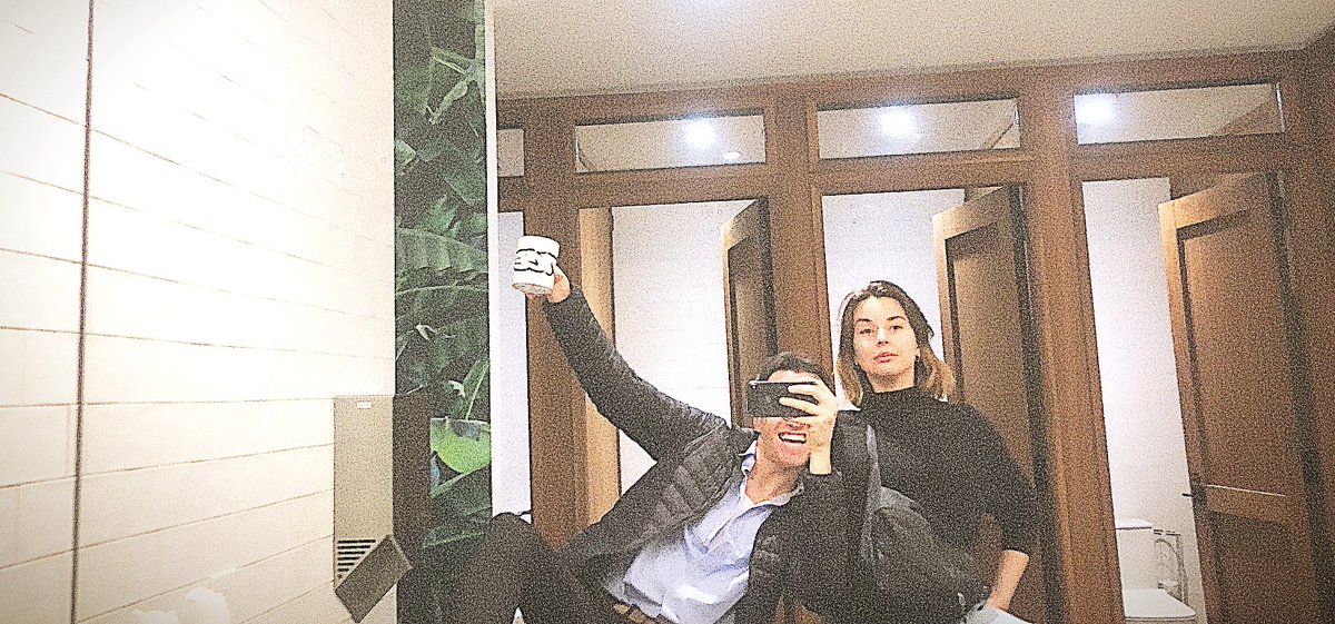 ShowSloppy's tweet photo. Starting a thread where people post photos ✨cluelessly partying✨ between January and March 2020. https://t.co/LSwl7bQhKY