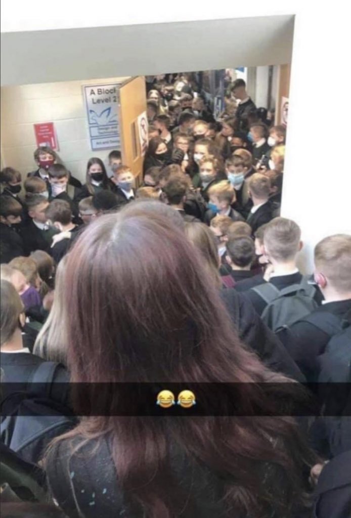 luucceee_'s tweet photo. what the uk government think is happening in schools vs what is actually happening in schools #CloseSchoolsNOW https://t.co/R9hk5e0moh