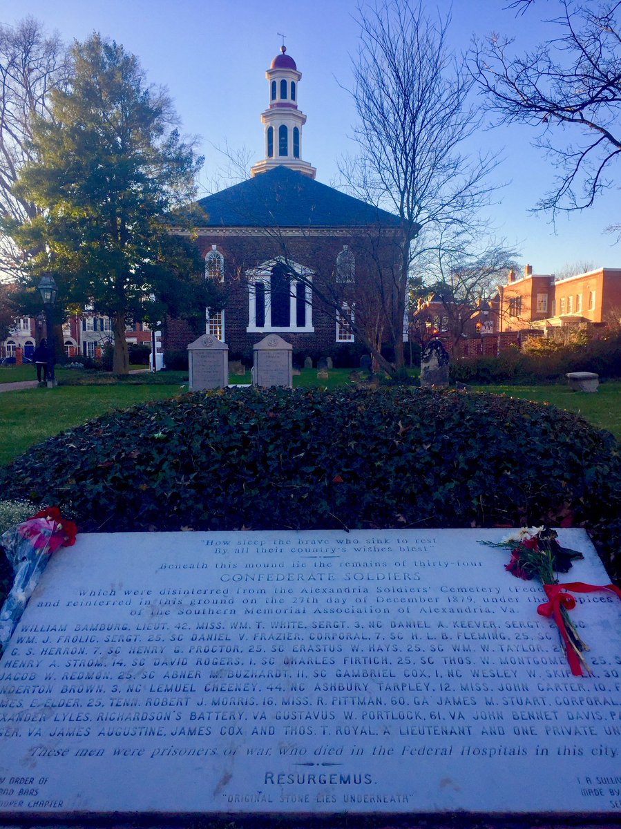 So off to Ace Hardware and the 1st chance to don the tot’s fuzzy top Christmas present.  #Architecture along  #WashingtonStreet — home base for  #TheCapitolSteps, the burial mound of 34 Confederate soldiers at  #ChristChurch, and  #TDBank’s grand entrance. 5th day of Christmas