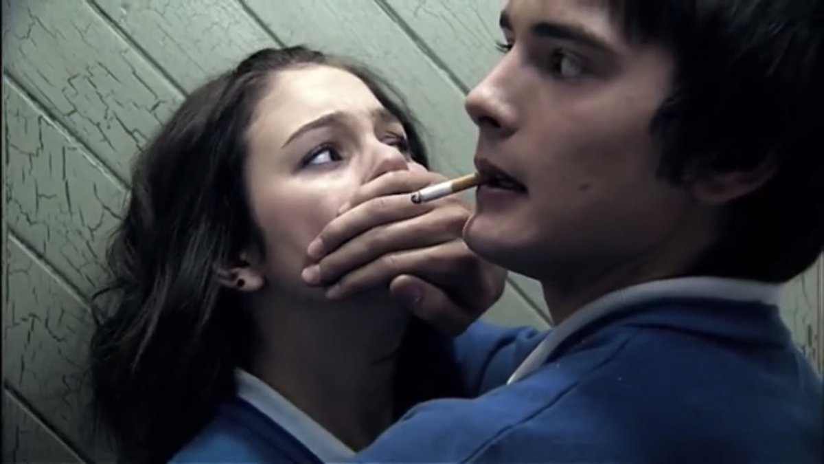 out of context el internado tweet media