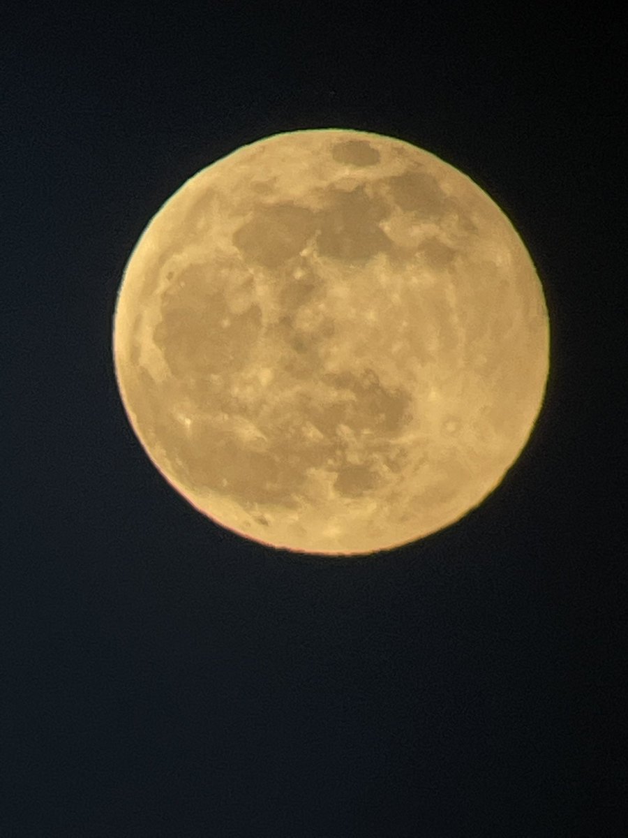 Not the clearest picture but this is the moon right now <3