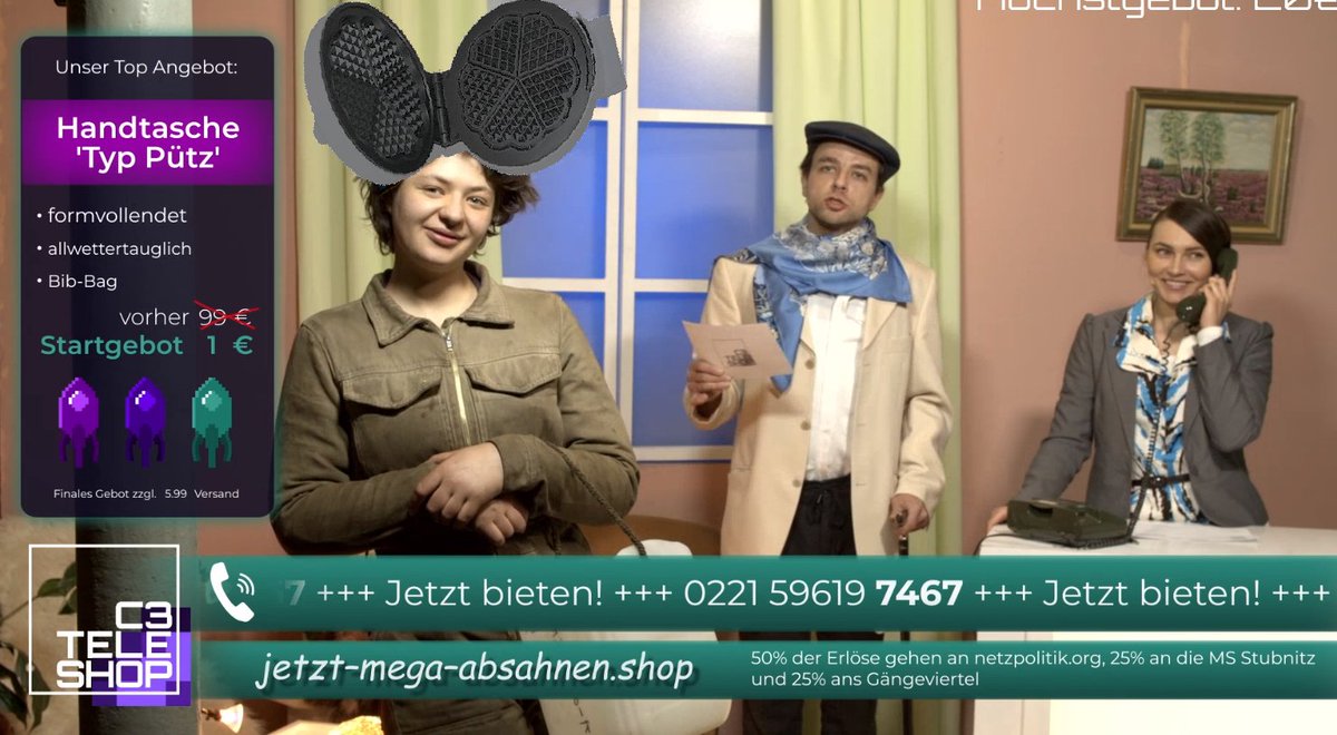 TobiSwali's tweet photo. Ja als Hut geht das bestimmt mit dem Waffeleisen.
Sieht ein wenig aus wie Mickey Mouse.
#rc3teleshop #rc3 #chaostrawler @C3WOC  @C3Teleshop https://t.co/2Y9CQXw4Ct