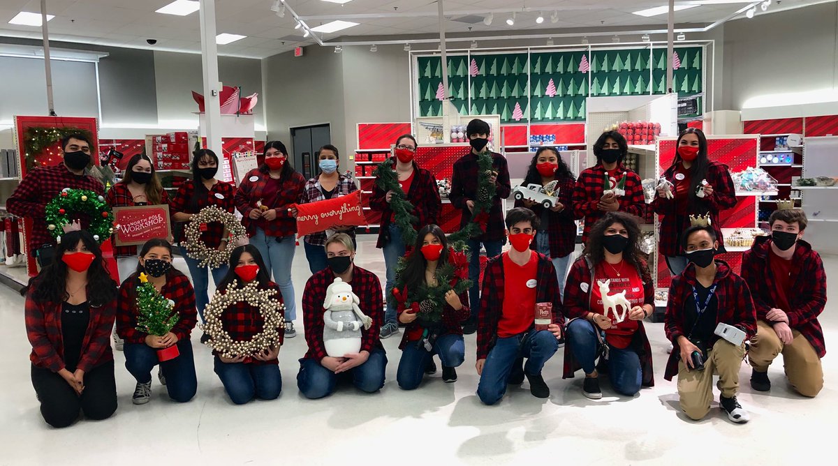 Napa 1026 had a great holiday season ❤️ Thank you for being apart of it! #worksomewhereyoulove #targetcareers #wearetarget <a href="/TopalBrittany/">Brittany Topal</a> @Kimberl99499592 <a href="/KimberlyWehrly/">Kimberly</a> <a href="/Uriel_A_Guevara/">Uriel Guevara</a> @StyleTeam1026 <a href="/ginajoosten/">Gina Joosten</a> <a href="/LDJones817/">Lindsey Jones</a>