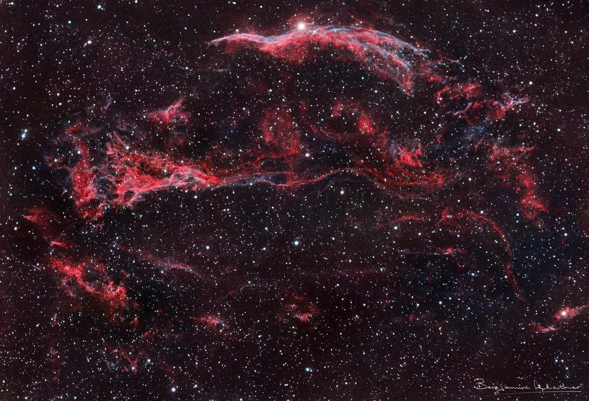 THE VEIL NEBULA

My first deep sky astrophotography image!

The Veil Nebula in the constellation Cygnus.  It constitutes the visible parts of the #supernova remnant known as the Cygnus Loop.

#space #stars #astronomy #astro #astrophoto #astrophotography #veil #veilnebula

(1/11)