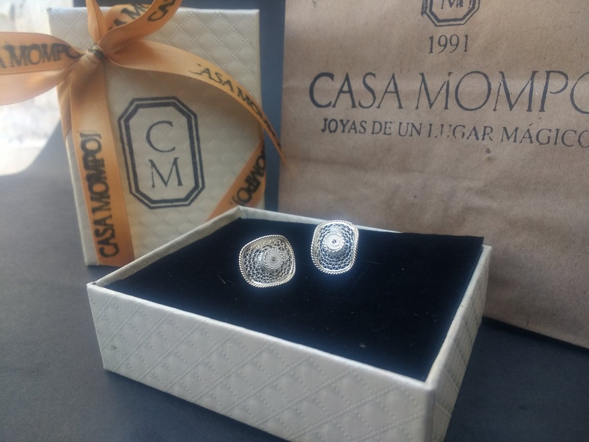 CMompoj_'s tweet photo. Así de FÁCIL queremos REGALARTE este hermoso juego de topitos en Plata ley 980 elaborado por Artesanos Momposino.
Solo tienes que retwittiar-compartir
Y seguirnos
Y de una esta registrado en el Sorteo de este juego de topos el 31 de Diciembre https://t.co/F0A9CeidG6