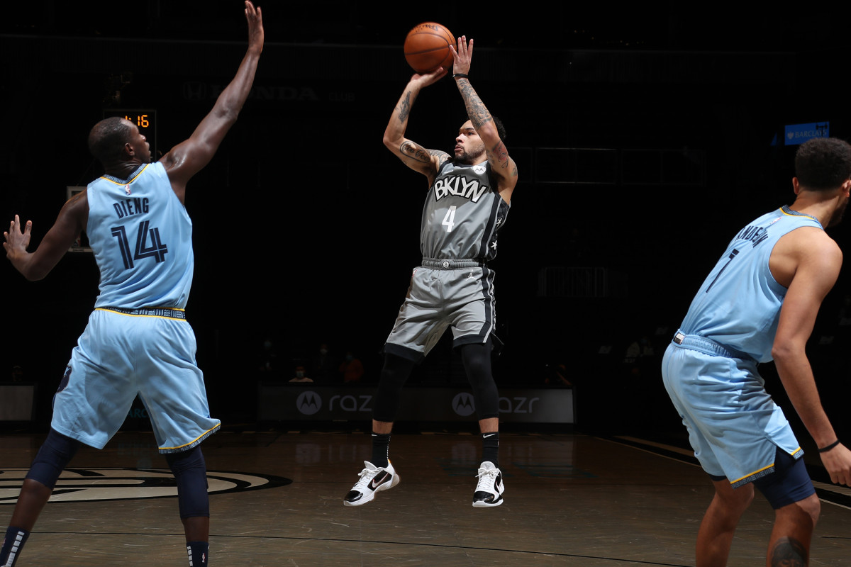 Chris Chiozza proving value once again in wake of Spencer Dinwiddie injury