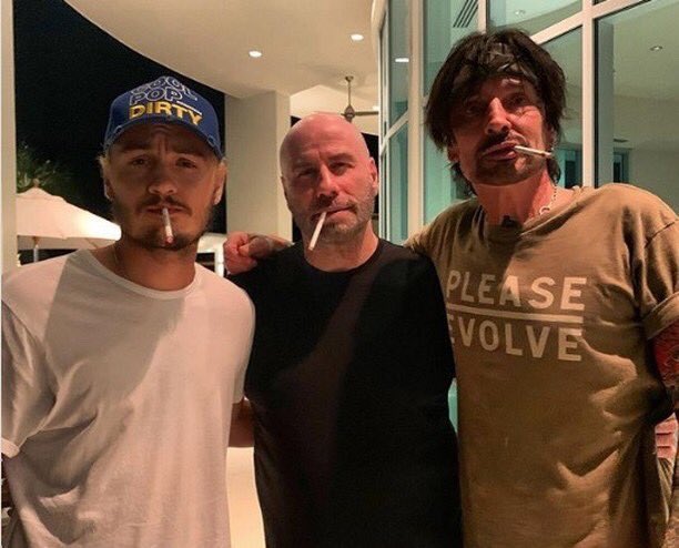 Humanitiesedge's tweet image. I’m gonna tell my kids that this was Joe Rogan, Jordan Peterson, &amp;amp; Young Jamie